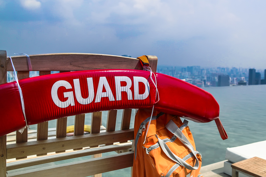 4-qualities-a-competent-professional-lifeguard-should-possess