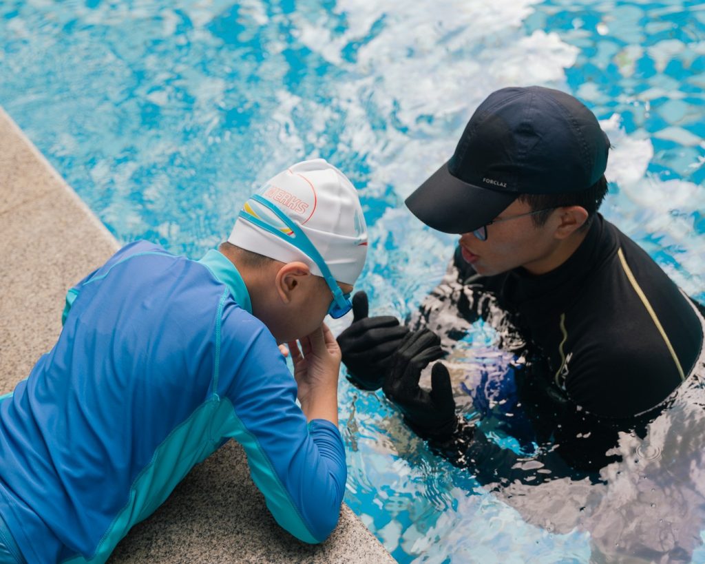 best swimming lessons for kids