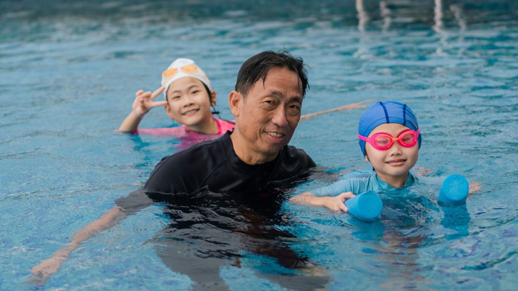 how to overcome fear of water