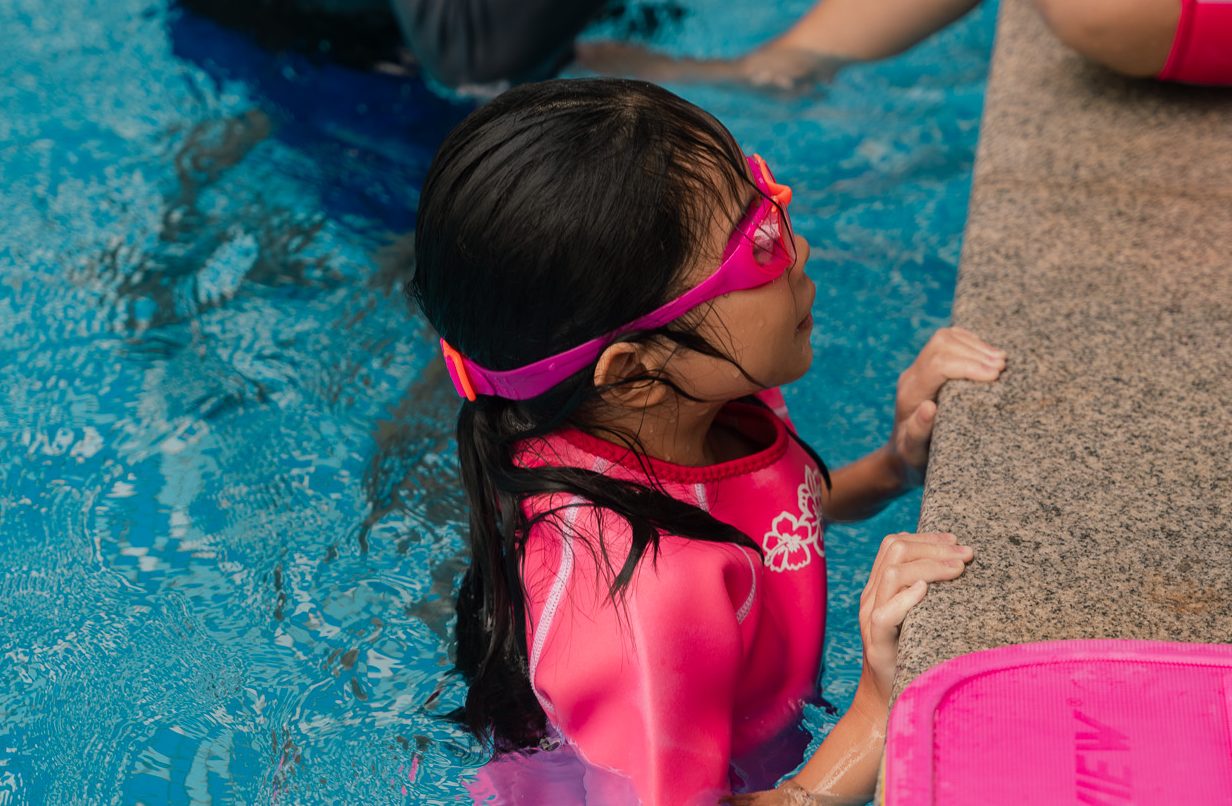 Kids swimming lessons singapore